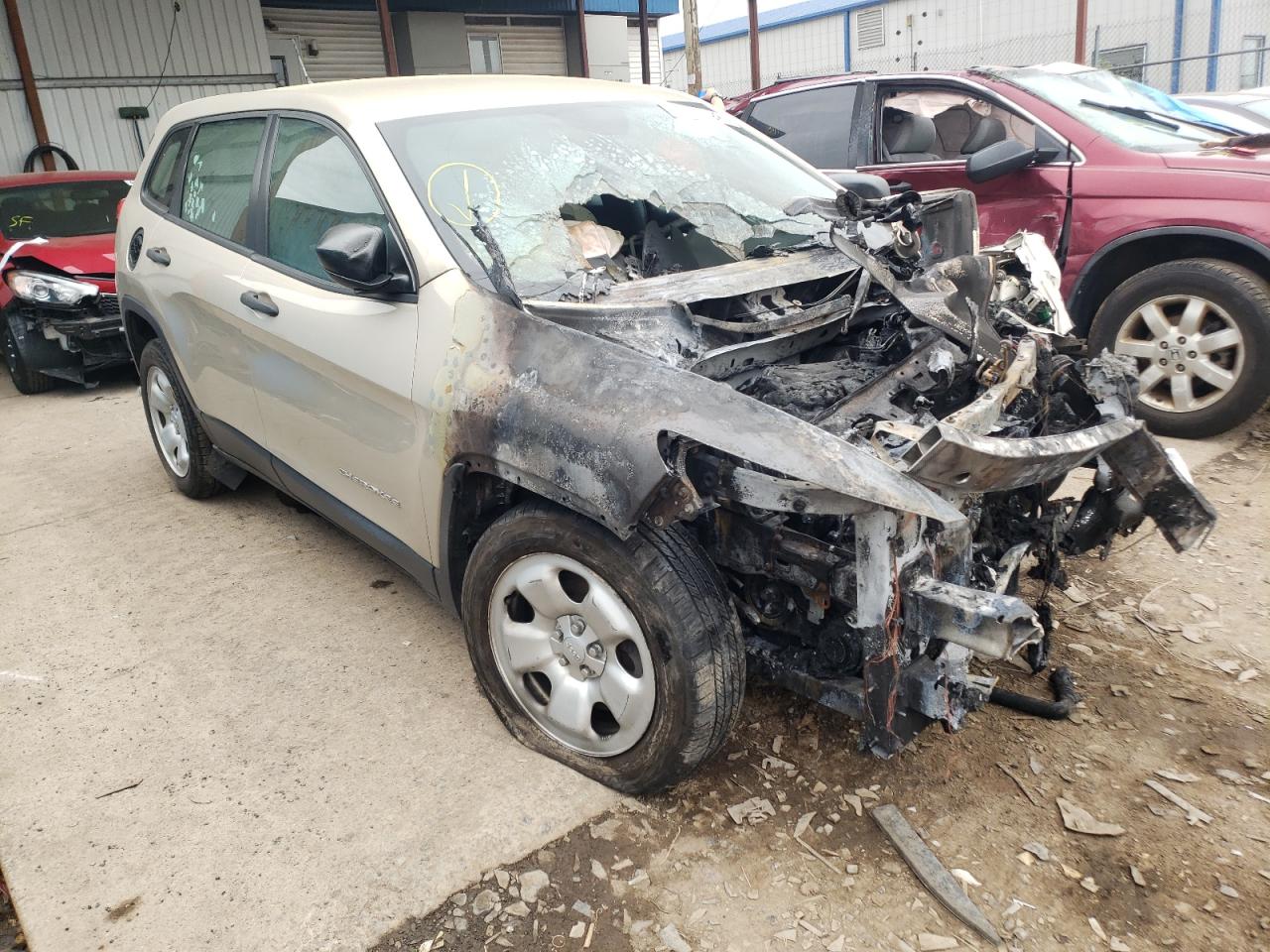 JEEP CHEROKEE S 2015 with VIN 1C4PJLAB9FW669385 - Photo from auction