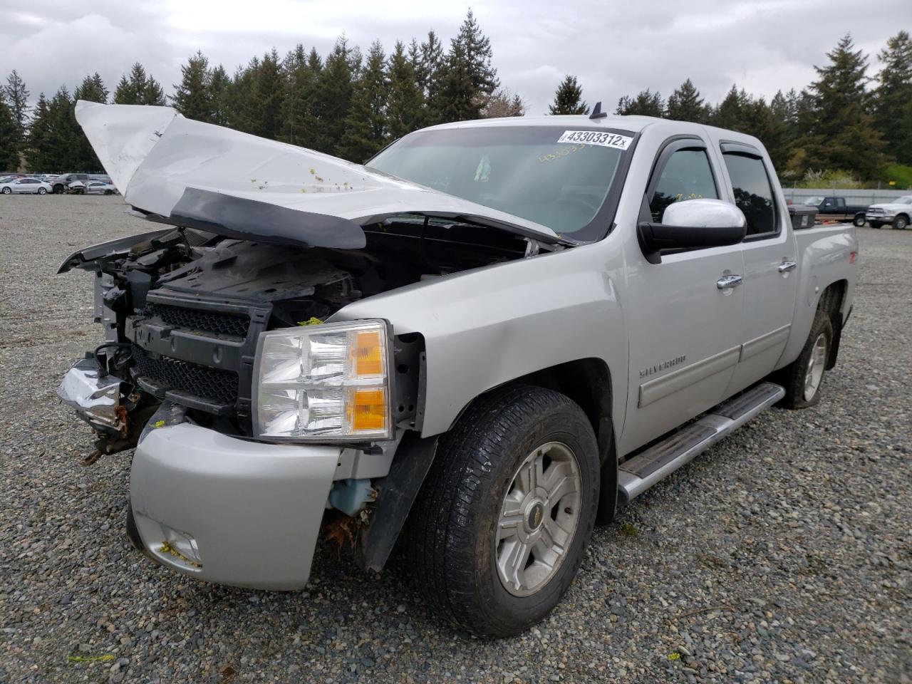 Photo 2 from auction – 2011 CHEVROLET SILVERADO with VIN 3GCPKSE33BG212669