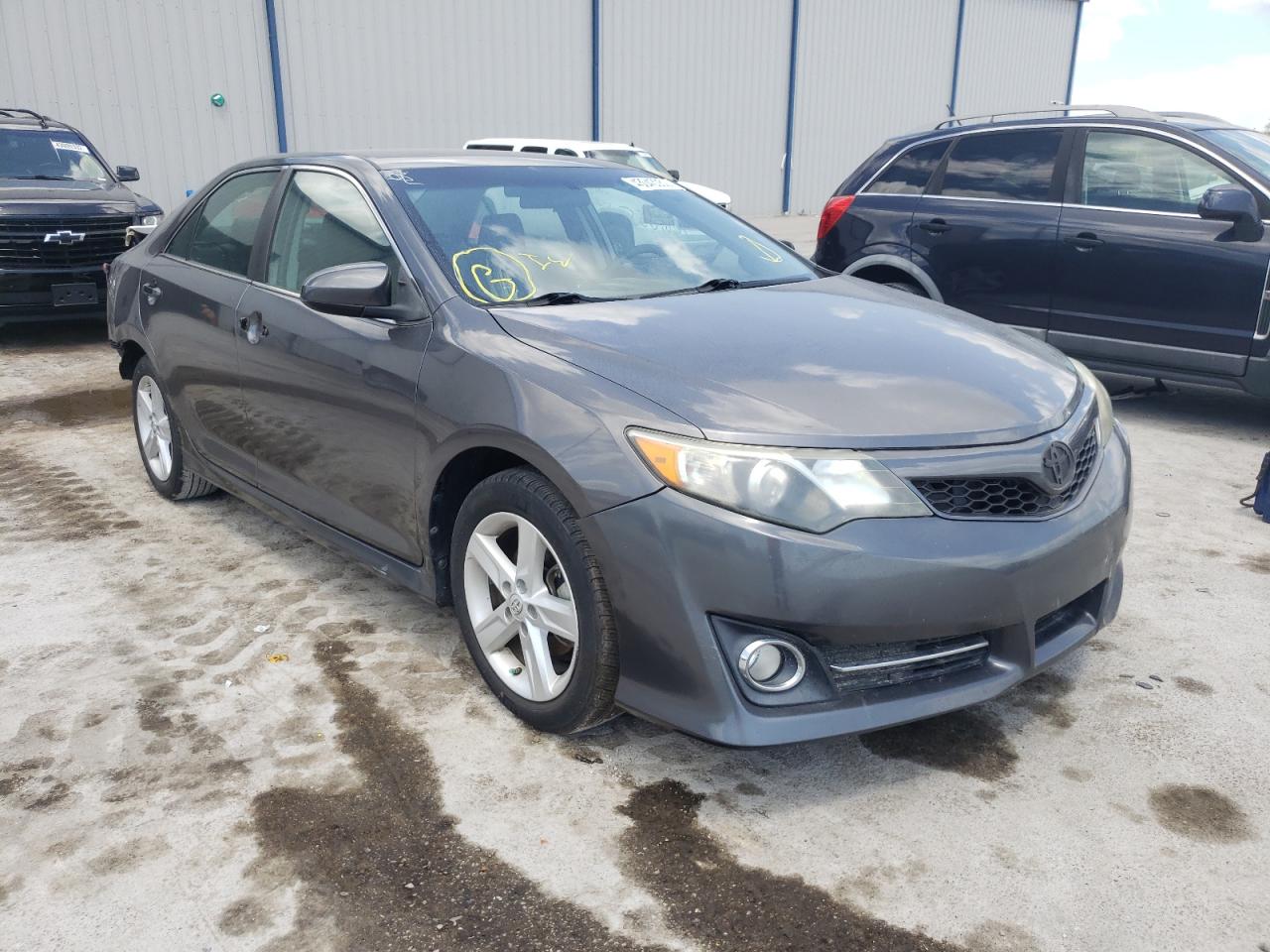 TOYOTA CAMRY L 2014 with VIN 4T1BF1FKXEU307984 - Photo from auction