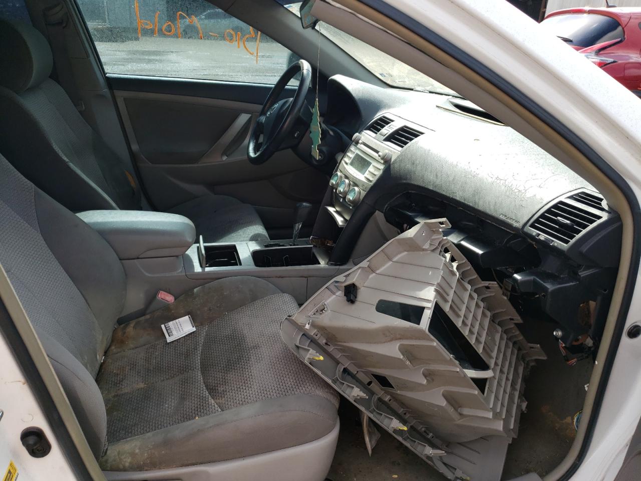 Photo 5 from auction – 2007 TOYOTA CAMRY CE with VIN 4T1BE46K07U530431