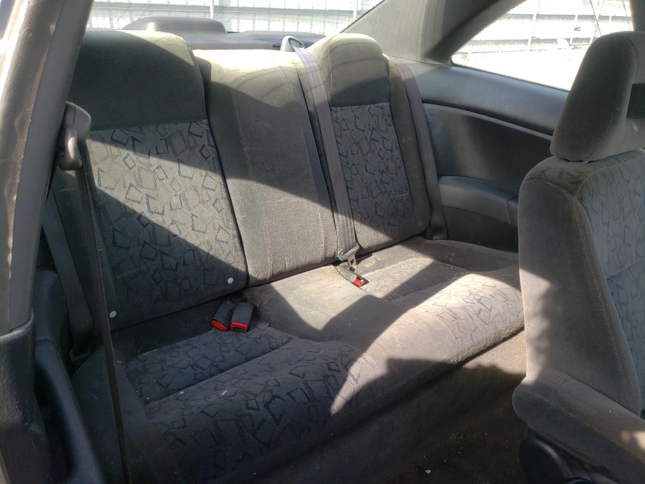 Photo 6 from auction – 2002 HONDA CIVIC EX with VIN 1HGEM21982L047301