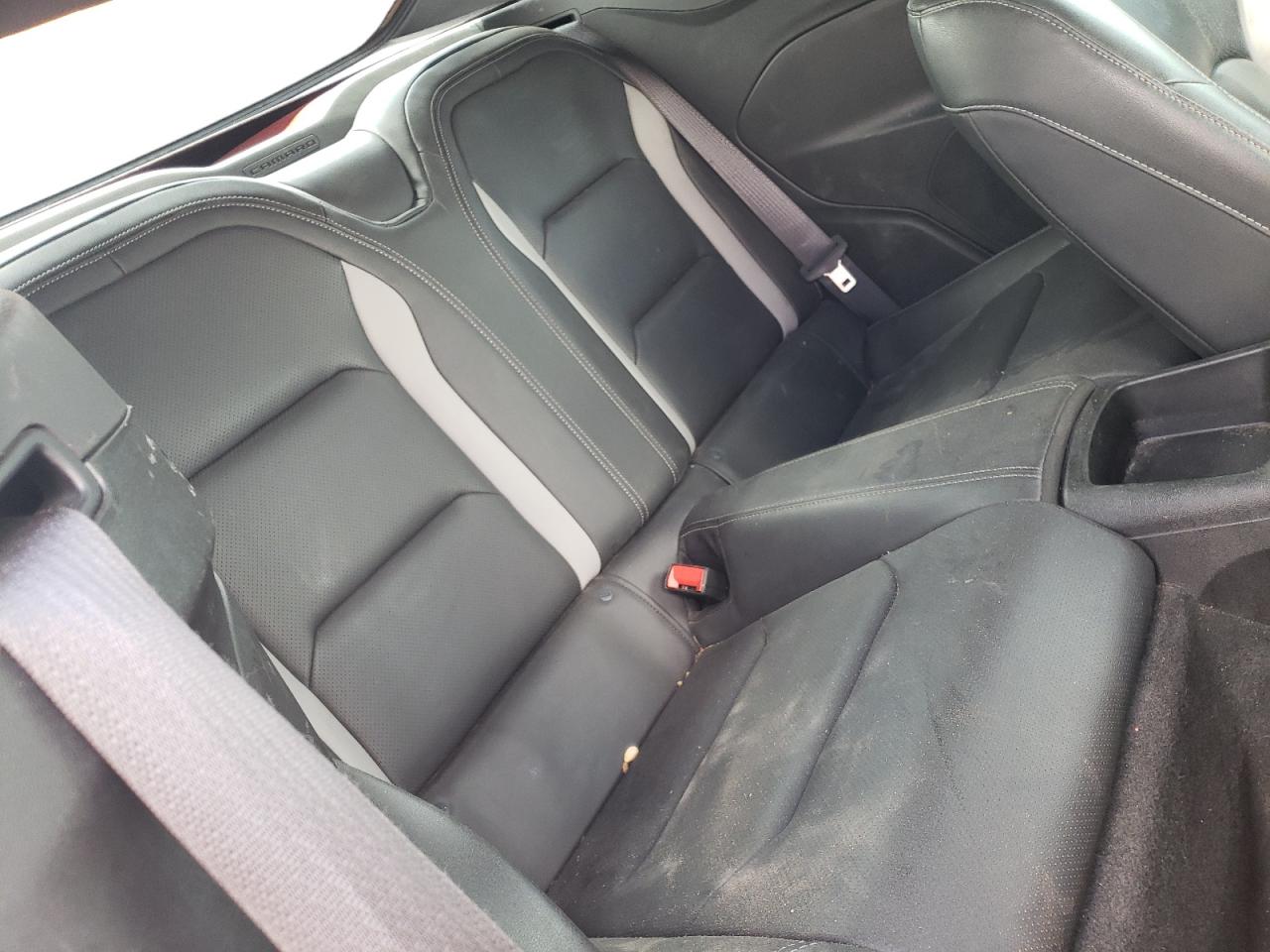 Photo 6 from auction – 2019 CHEVROLET CAMARO LT with VIN 1G1FD3DS5K0158860