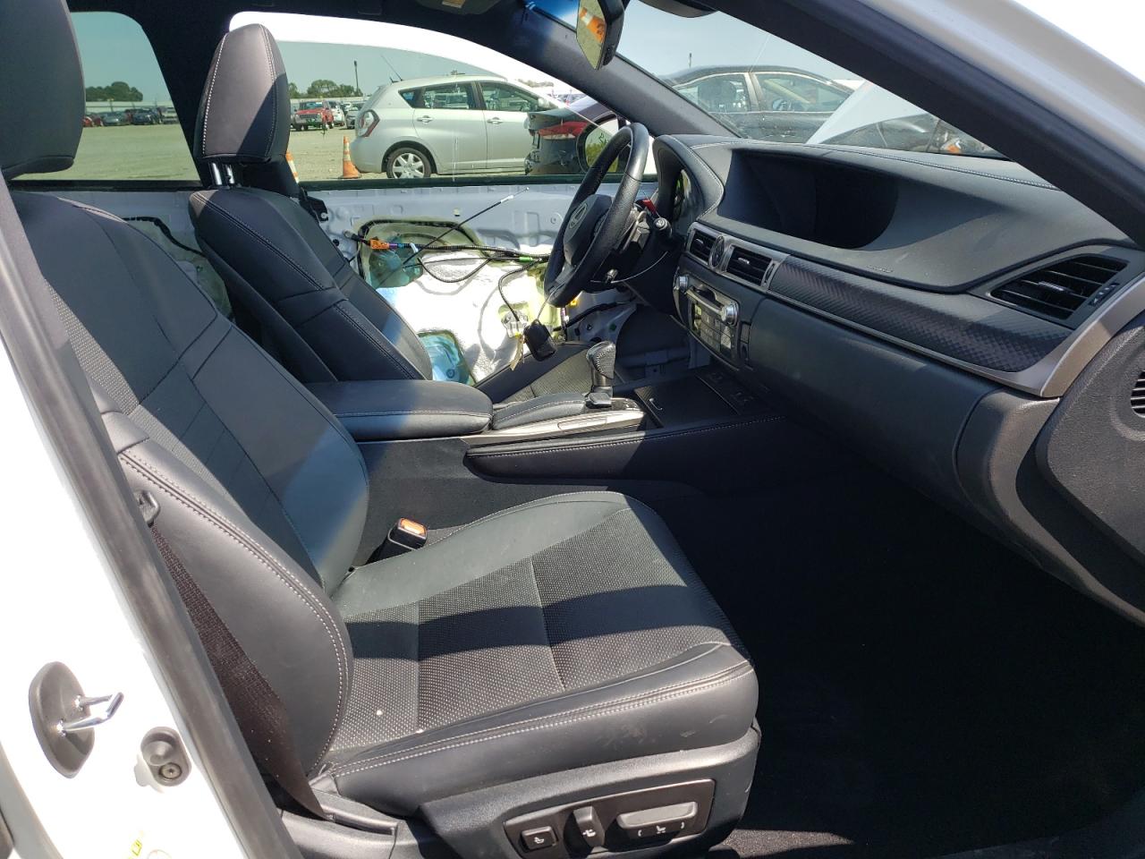 Photo 5 from auction – 2019 LEXUS GS 350 BAS with VIN JTHBZ1BL7KA017014