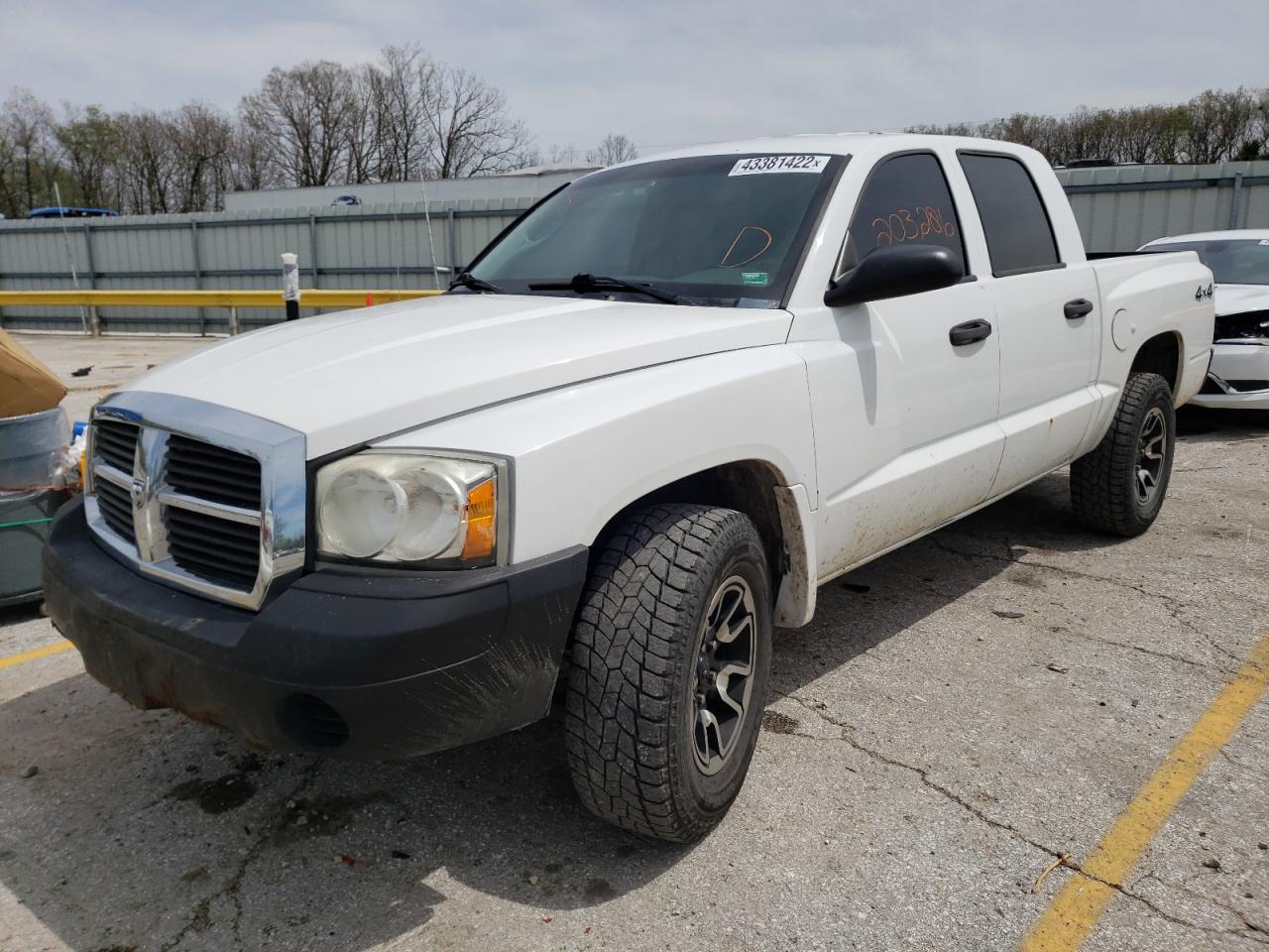 Photo 2 from auction – 2007 DODGE DAKOTA QUA with VIN 1D7HW28K27S108367