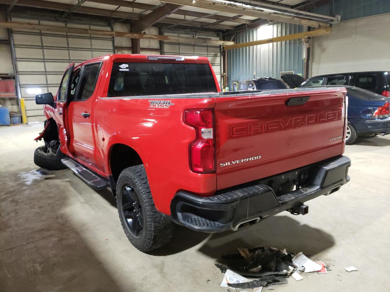 Photo 3 from auction – 2019 CHEVROLET SILVERADO with VIN 3GCPYCEF9KG270350