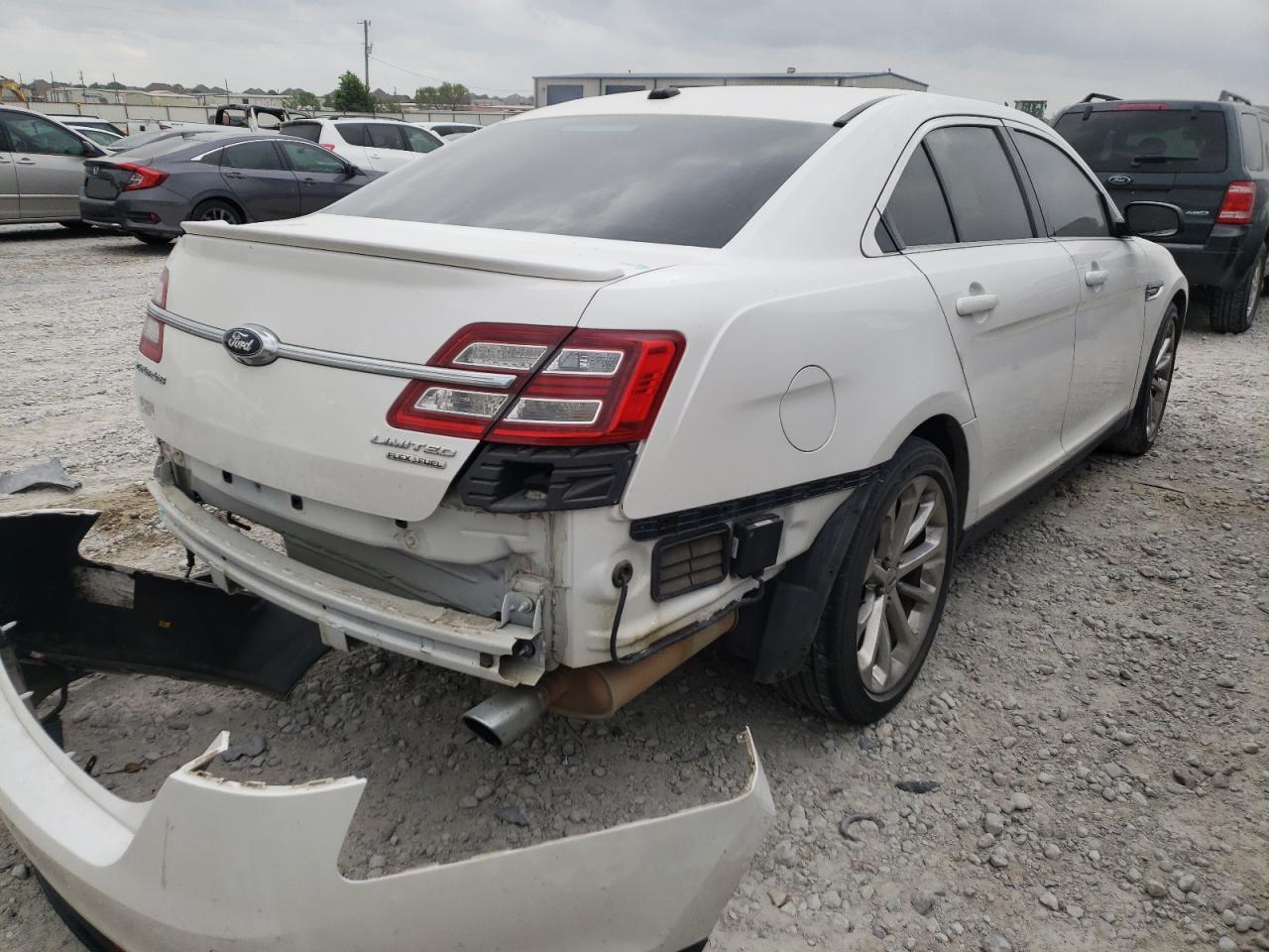 Photo 4 from auction – 2013 FORD TAURUS LIM with VIN 1FAHP2F83DG111829