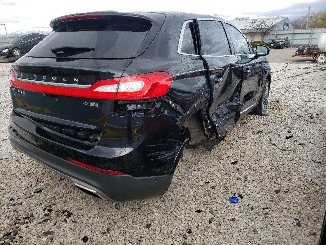 Photo 4 from auction – 2016 LINCOLN MKX RESERV with VIN 2LMPJ8LP8GBL22381