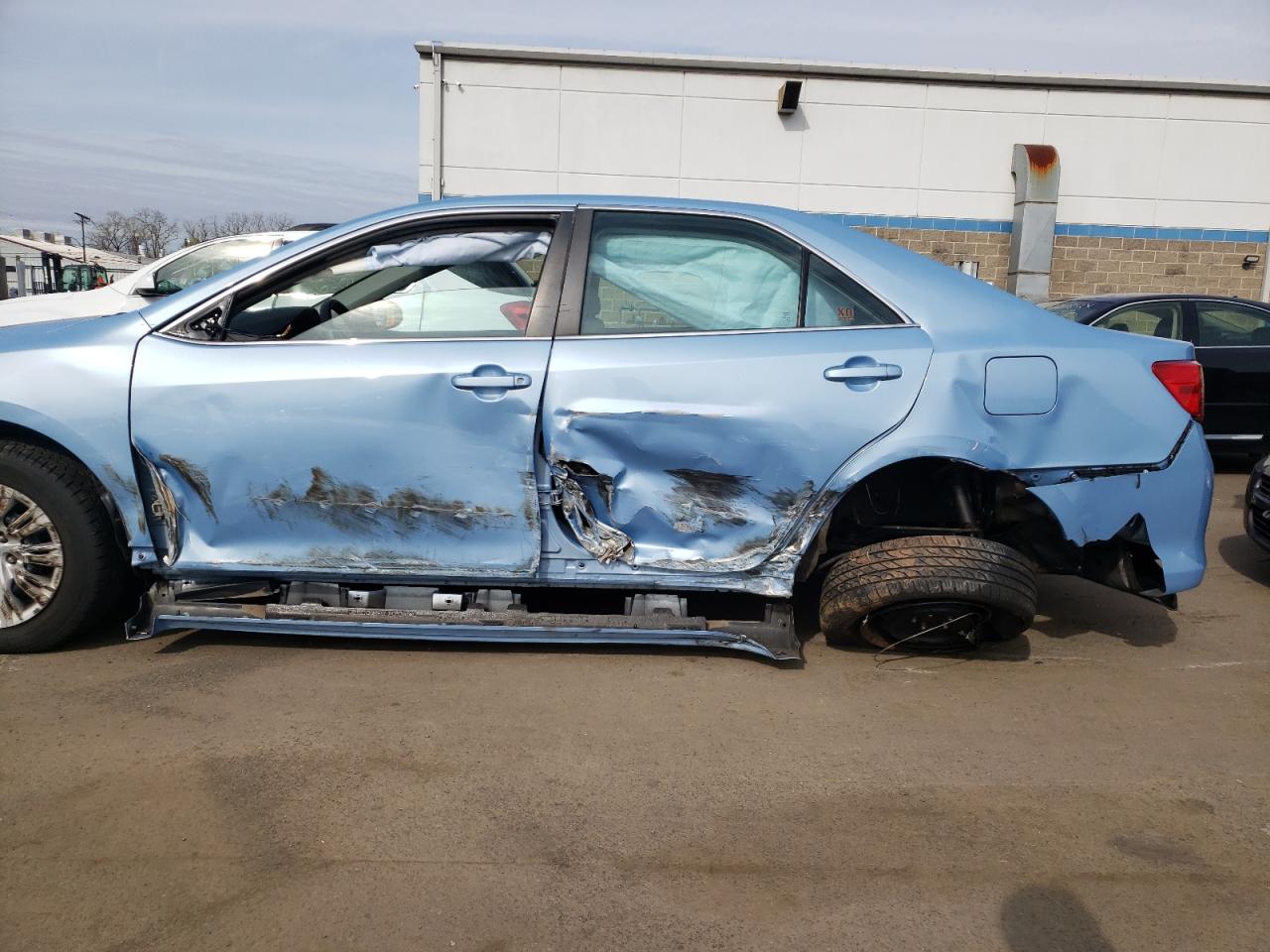 Photo 9 from auction – 2012 TOYOTA CAMRY BASE with VIN 4T4BF1FK4CR257943