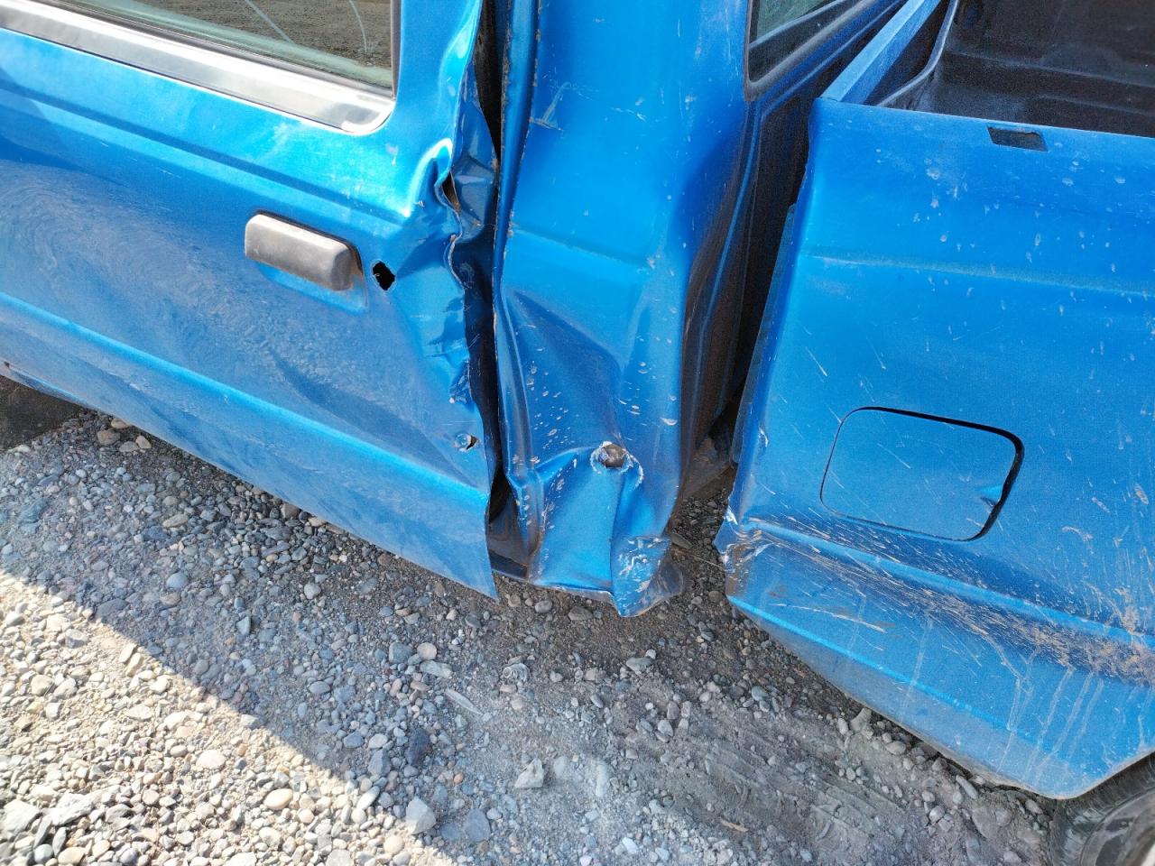 Photo 10 from auction – 1999 FORD RANGER with VIN 1FTYR10C9XUB07009