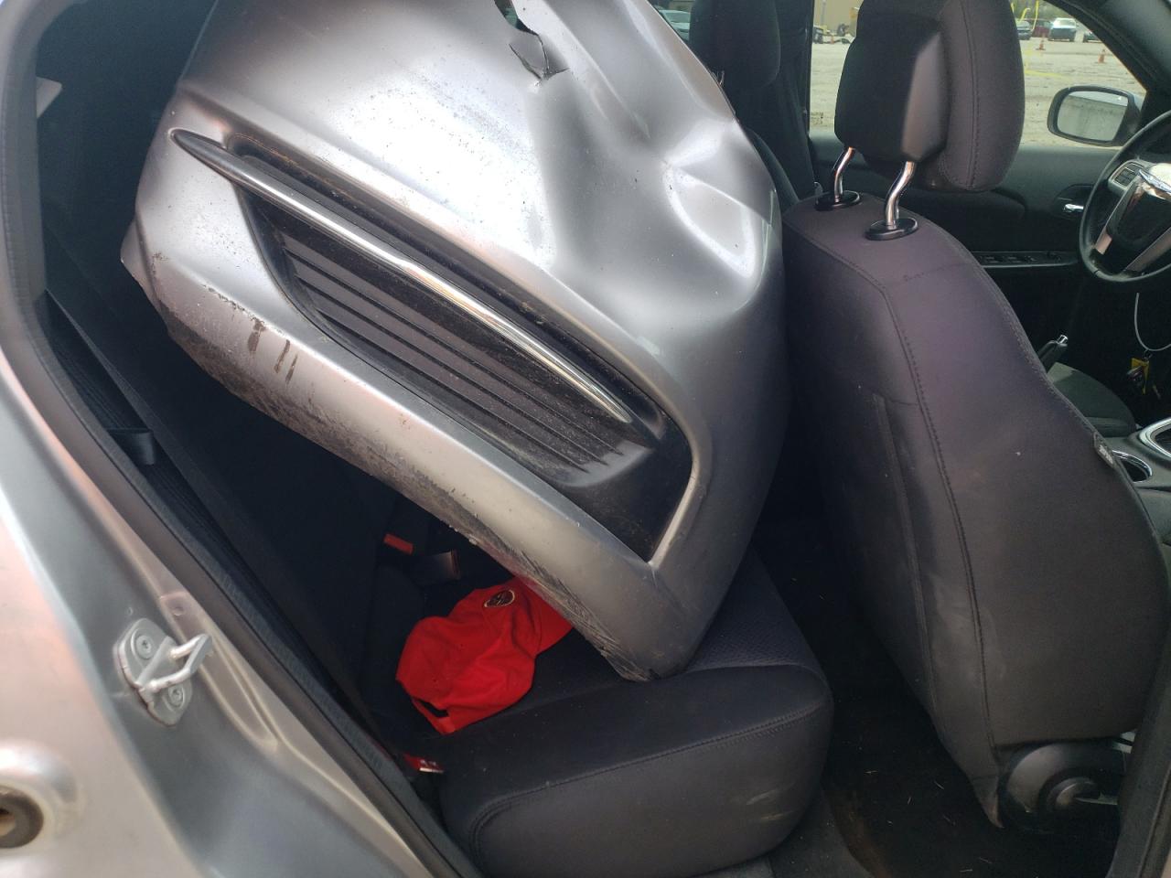 Photo 6 from auction – 2013 CHRYSLER 200 TOURIN with VIN 1C3CCBBG4DN569134