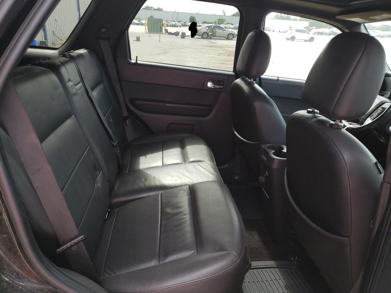 Photo 6 from auction – 2008 FORD ESCAPE LIM with VIN 1FMCU04188KC31700