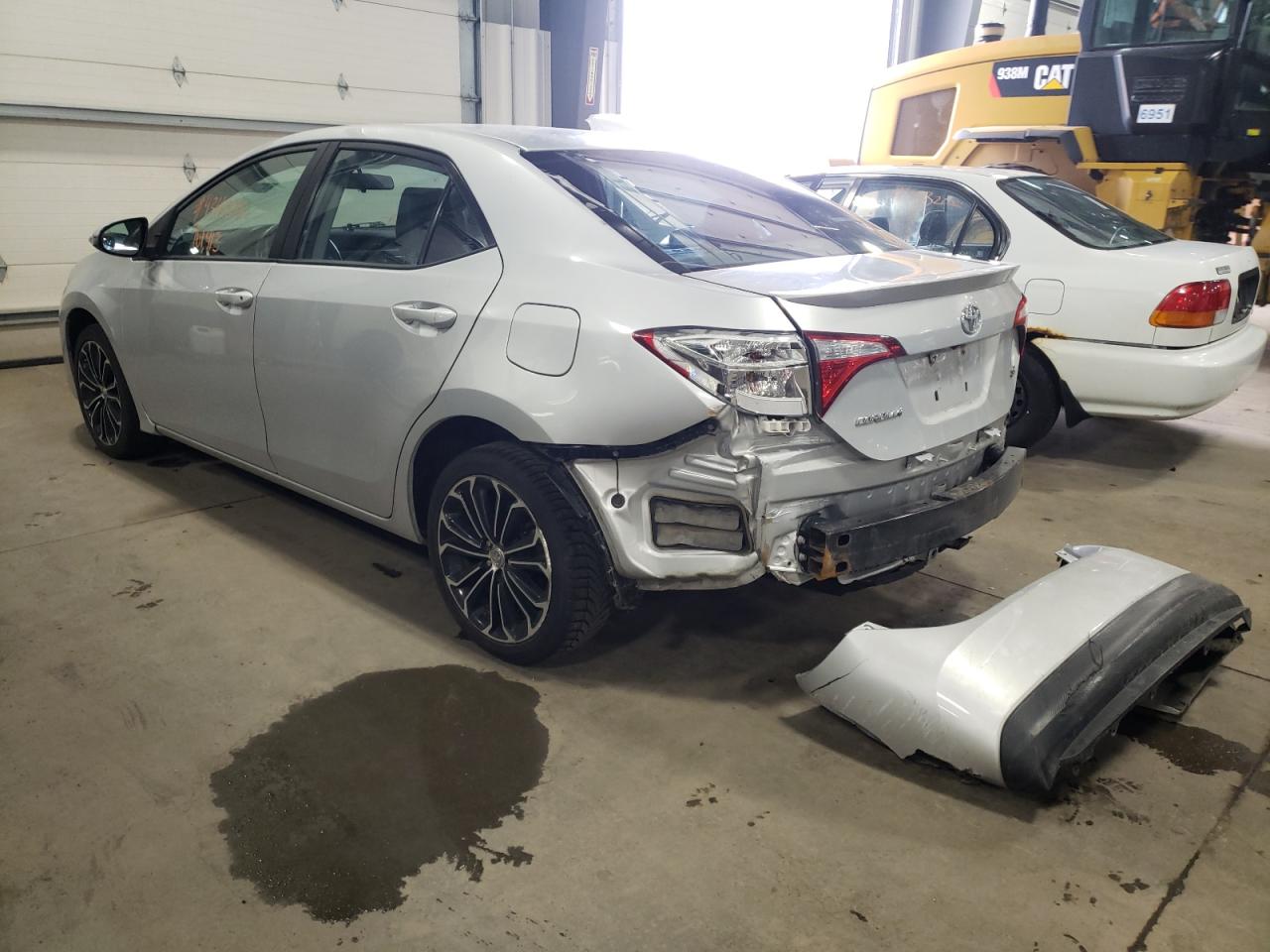 Photo 3 from auction – 2016 TOYOTA COROLLA L with VIN 2T1BURHE5GC497015