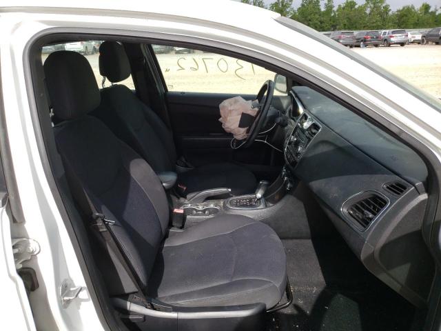 Photo 5 from auction – 2013 CHRYSLER 200 TOURIN with VIN 1C3CCBBB1DN666361
