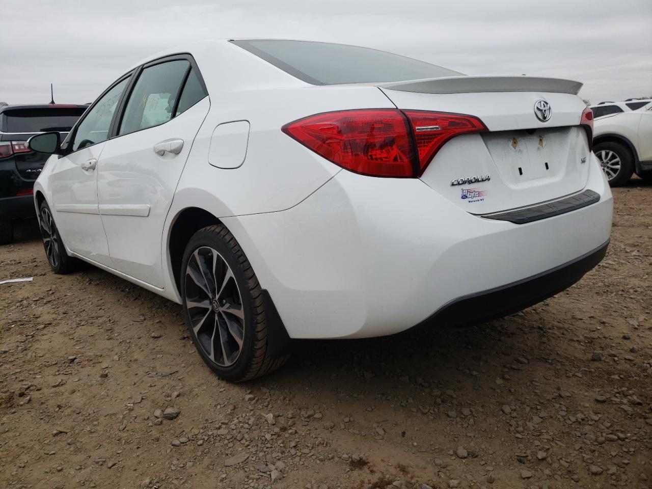 Photo 3 from auction – 2019 TOYOTA COROLLA L with VIN 2T1BURHE4KC132544