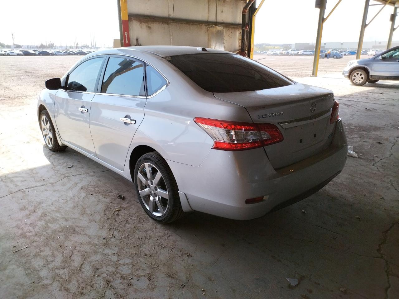 Photo 3 from auction – 2014 NISSAN SENTRA S with VIN 3N1AB7AP4EY292478
