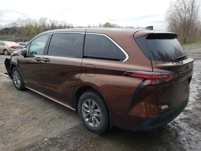 Photo 3 from auction – 2021 TOYOTA SIENNA LE with VIN 5TDKRKEC5MS023967