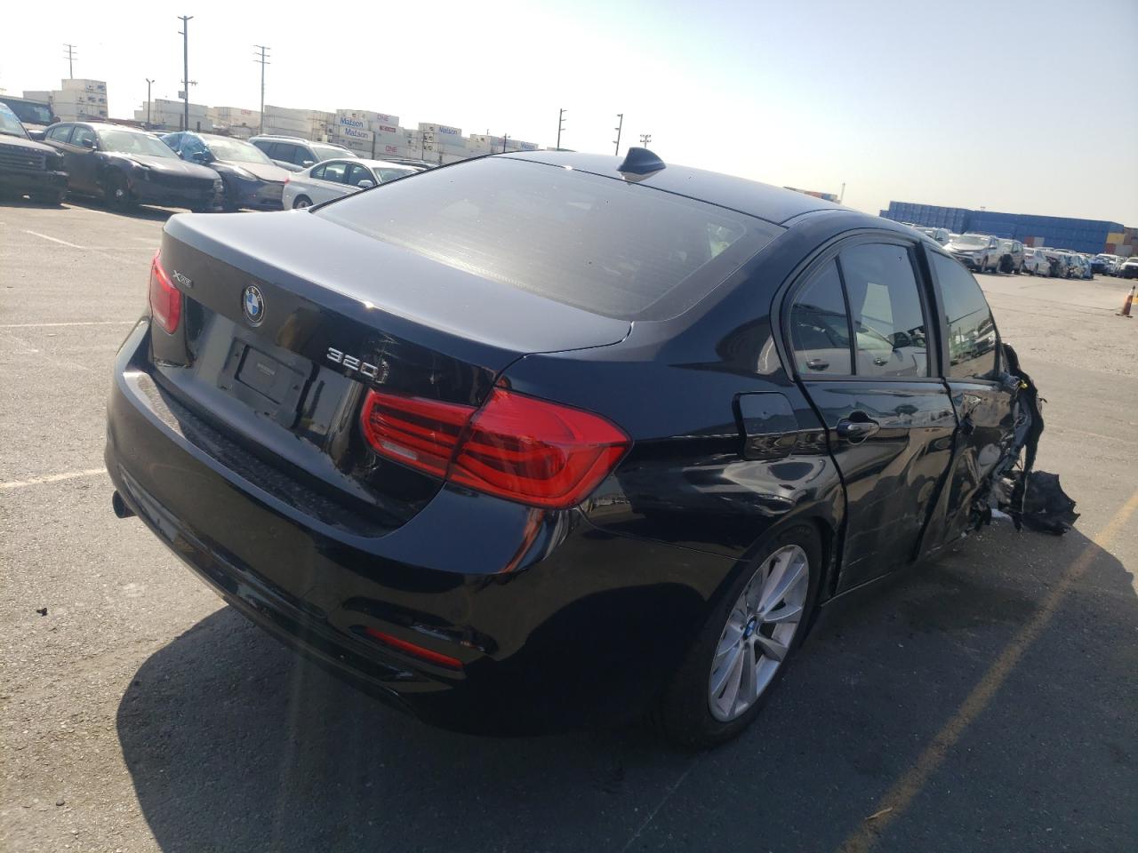 Photo 4 from auction – 2017 BMW 320 XI with VIN WBA8A3C39HK692246