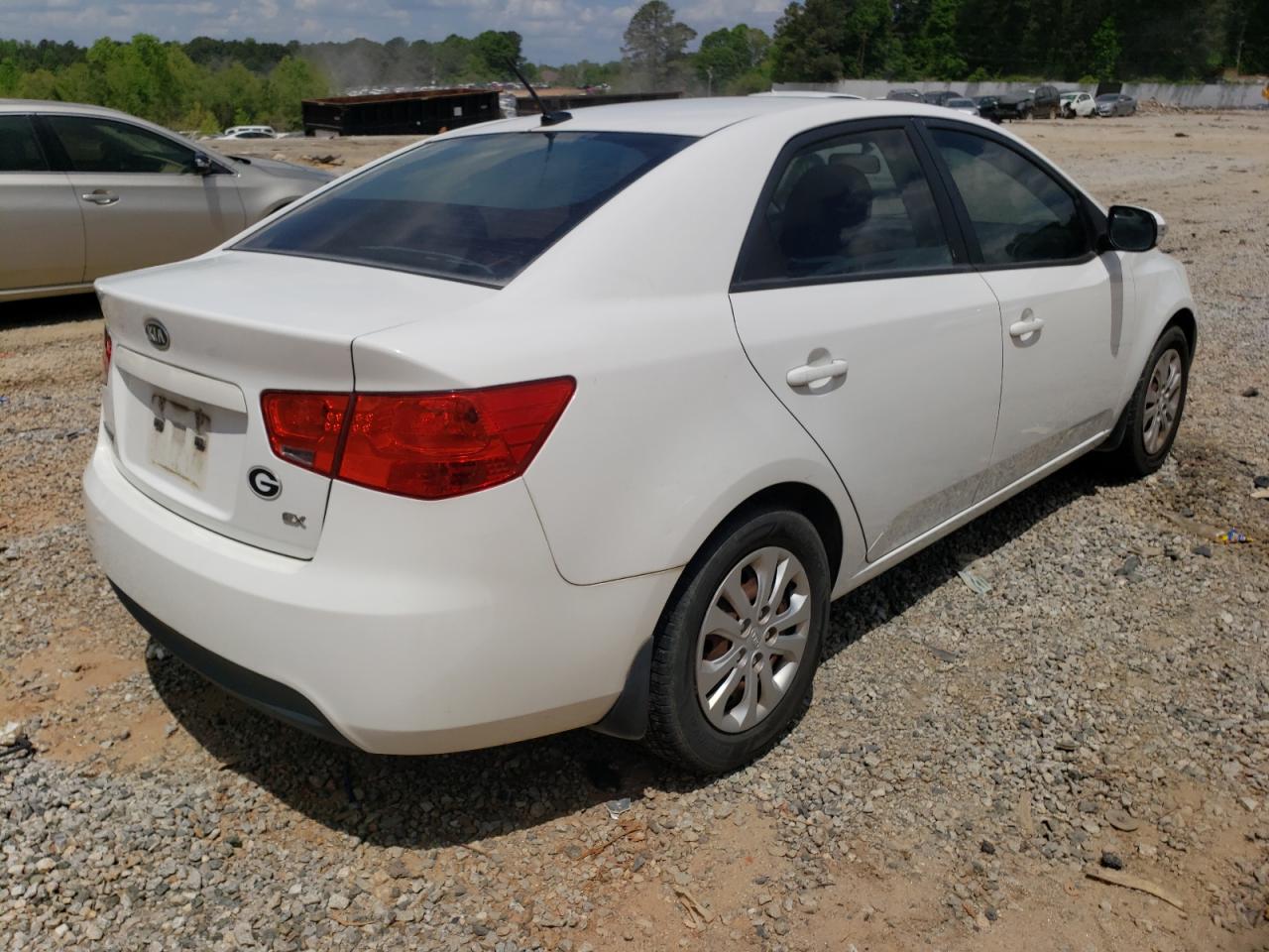 Photo 4 from auction – 2010 KIA FORTE with VIN KNAFU4A29A5843265