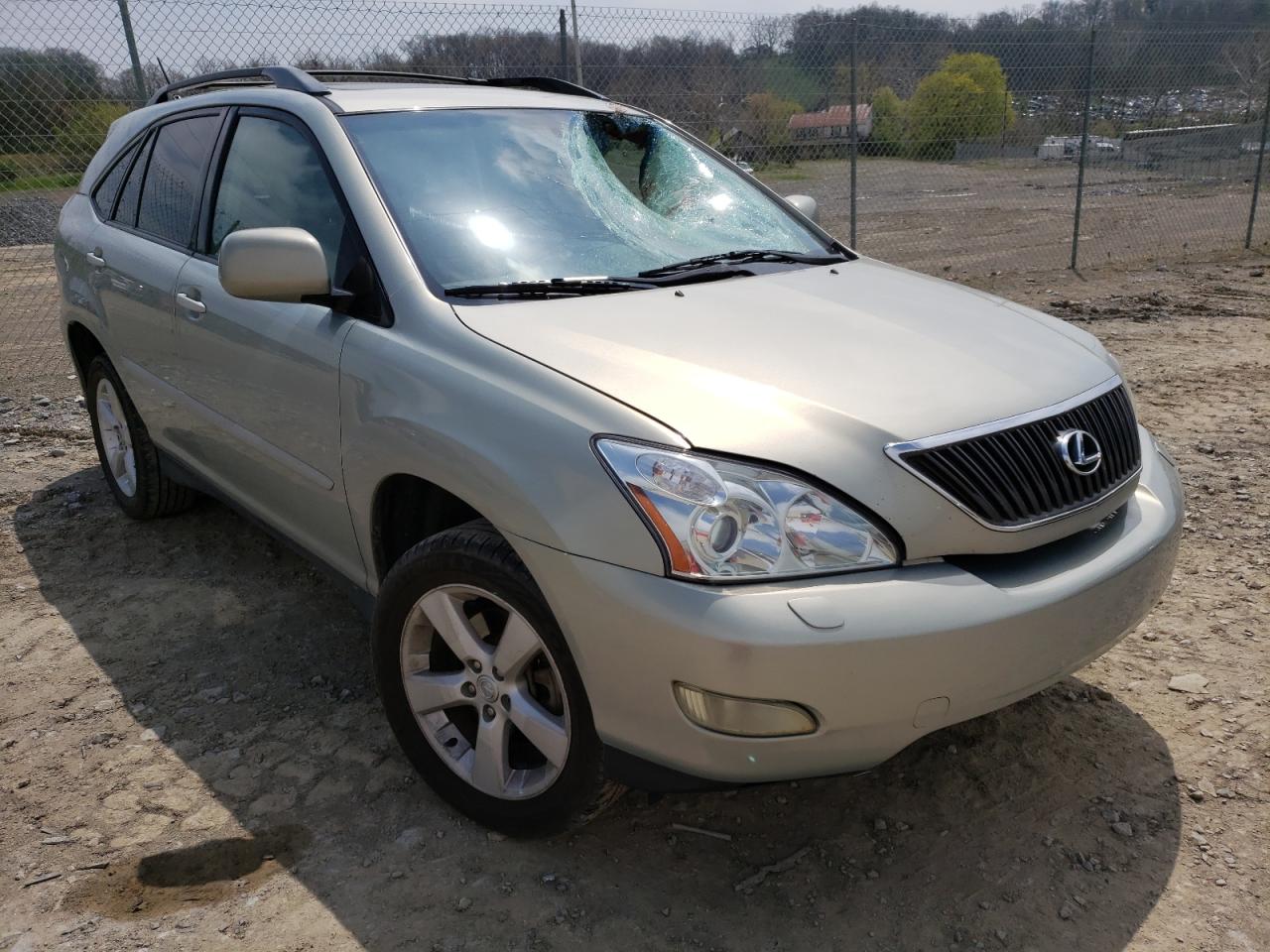 LEXUS RX 330 2005 with VIN 2T2HA31U85C056425 - Photo from auction