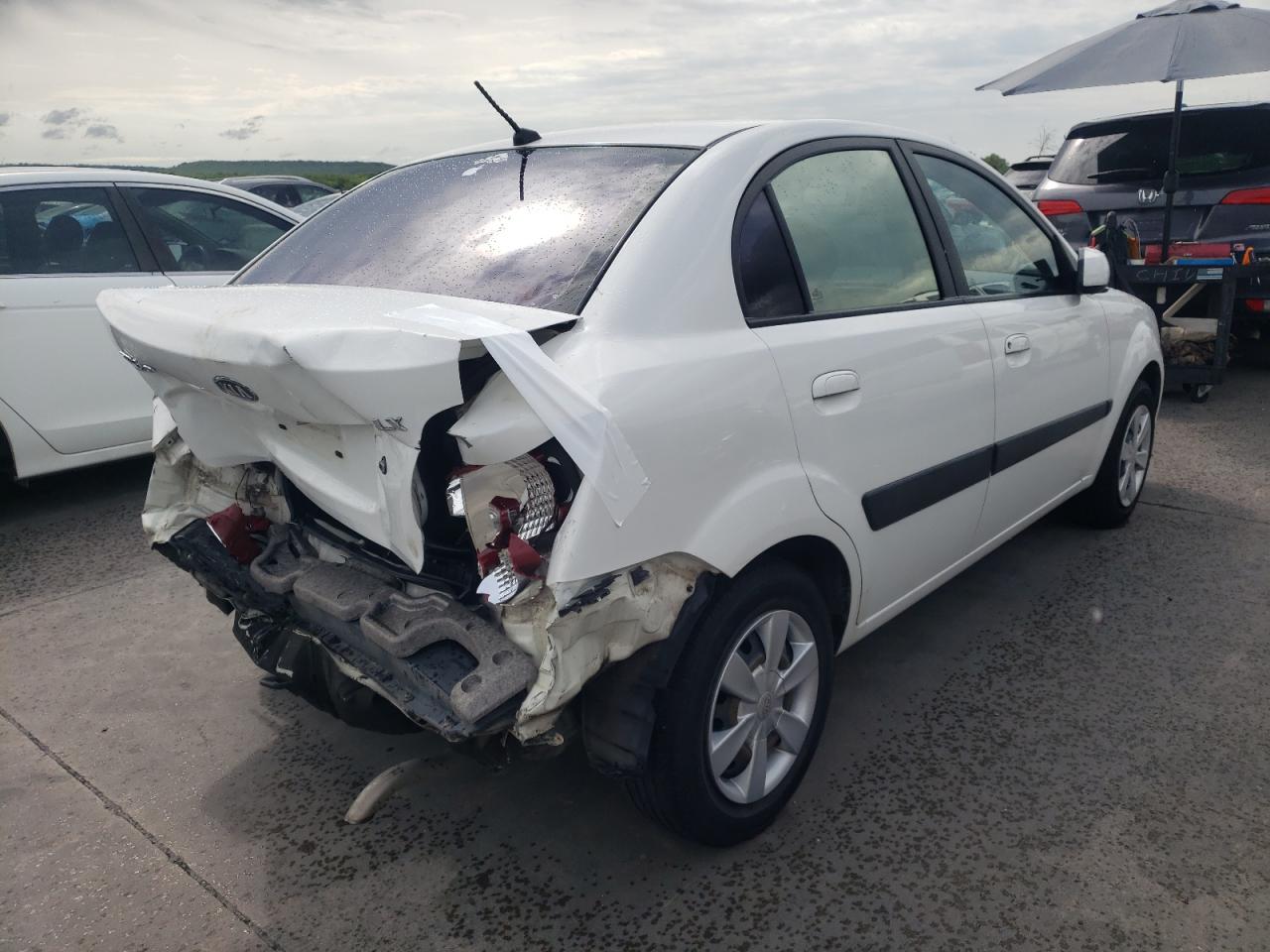 Photo 4 from auction – 2006 KIA RIO with VIN KNADE123166128346