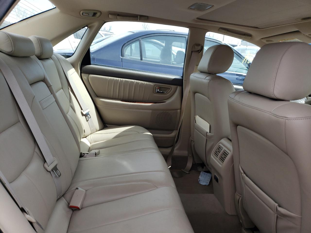 Photo 6 from auction – 2003 TOYOTA AVALON XL with VIN 4T1BF28B33U298450