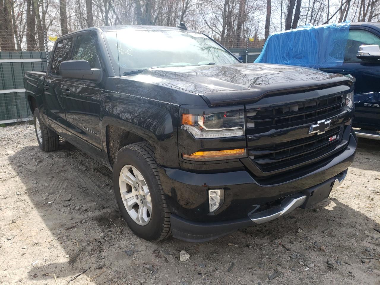 Photo 1 from auction – 2017 CHEVROLET SILVERADO with VIN 3GCUKREC0HG107530