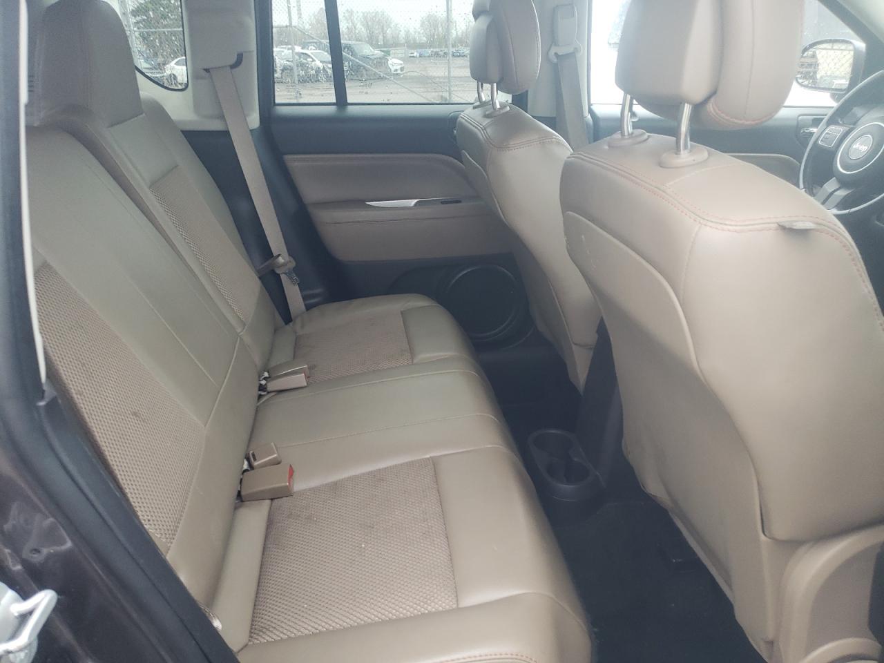 Photo 6 from auction – 2014 JEEP COMPASS LA with VIN 1C4NJDEB0ED885952