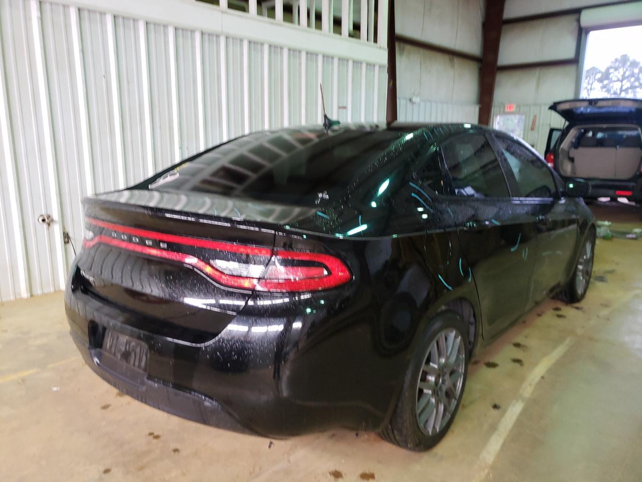 Photo 4 from auction – 2016 DODGE DART SE with VIN 1C3CDFAA0GD712236