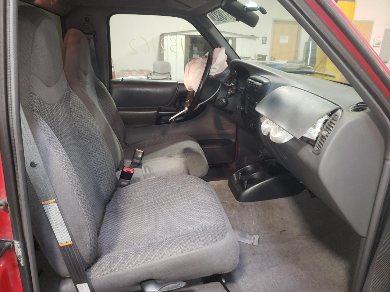 Photo 5 from auction – 1999 FORD RANGER with VIN 1FTYR10V1XTA22396