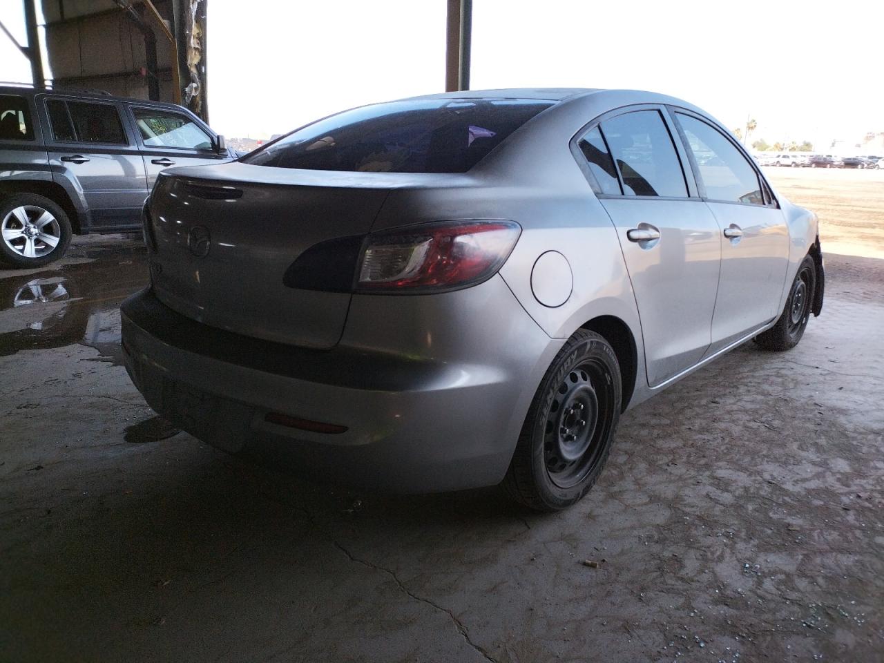 Foto 4 de la subasta – 2012 MAZDA 3 I con VIN JM1BL1UGXC1582667