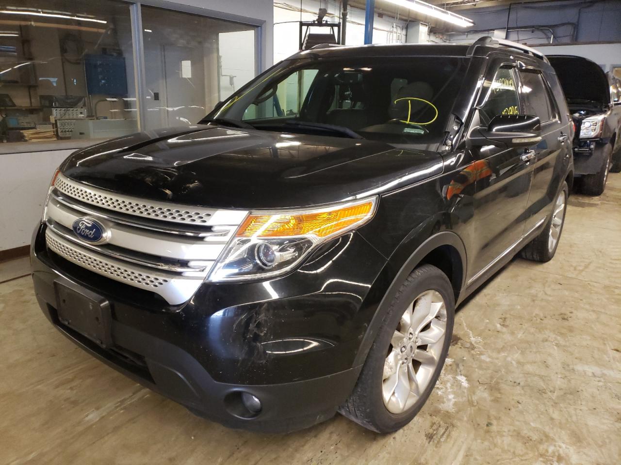 Photo 2 from auction – 2012 FORD EXPLORER X with VIN 1FMHK7D8XCGA57349