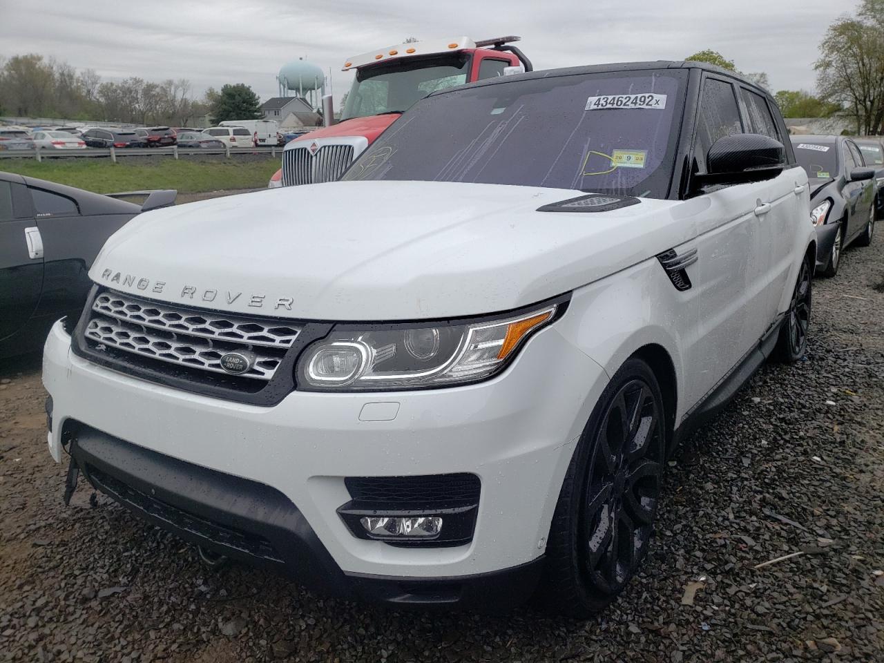 Photo 2 from auction – 2016 LAND ROVER RANGE ROVE with VIN SALWR2EF4GA555166