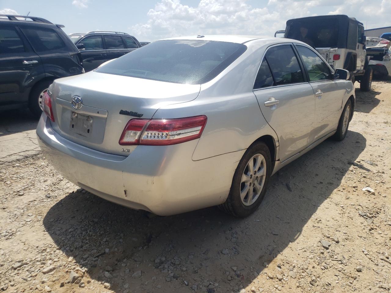 Photo 4 from auction – 2011 TOYOTA CAMRY BASE with VIN 4T1BF3EK1BU148412