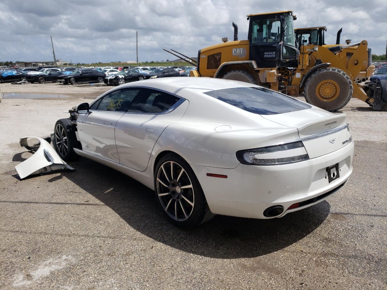 Photo 3 from auction – 2015 ASTON MARTIN RAPIDE S with VIN SCFHMDBS7FGF04353