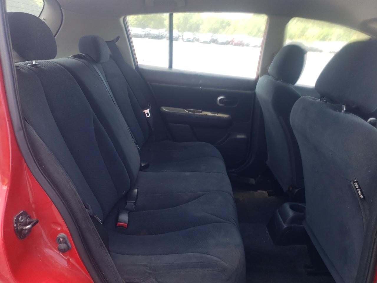 Photo 6 from auction – 2010 NISSAN VERSA S with VIN 3N1BC1CP2AL382554