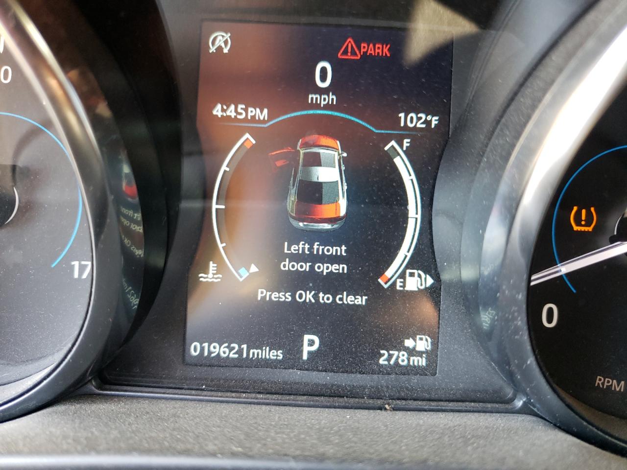 Photo 8 from auction – 2019 JAGUAR XE with VIN SAJAS4FX2KCP52828
