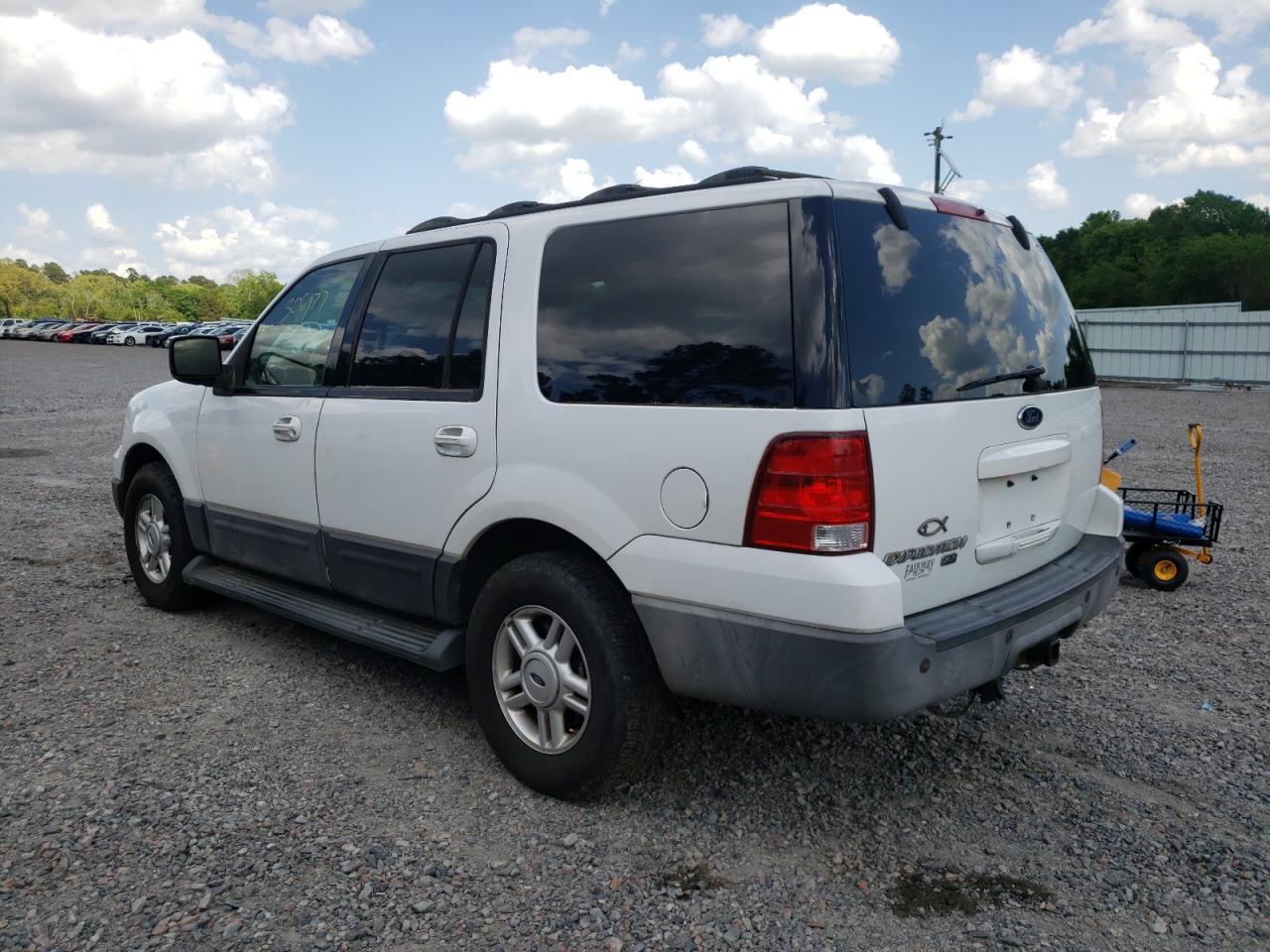 Photo 3 from auction – 2004 FORD EXPEDITION with VIN 1FMRU15W64LB01767