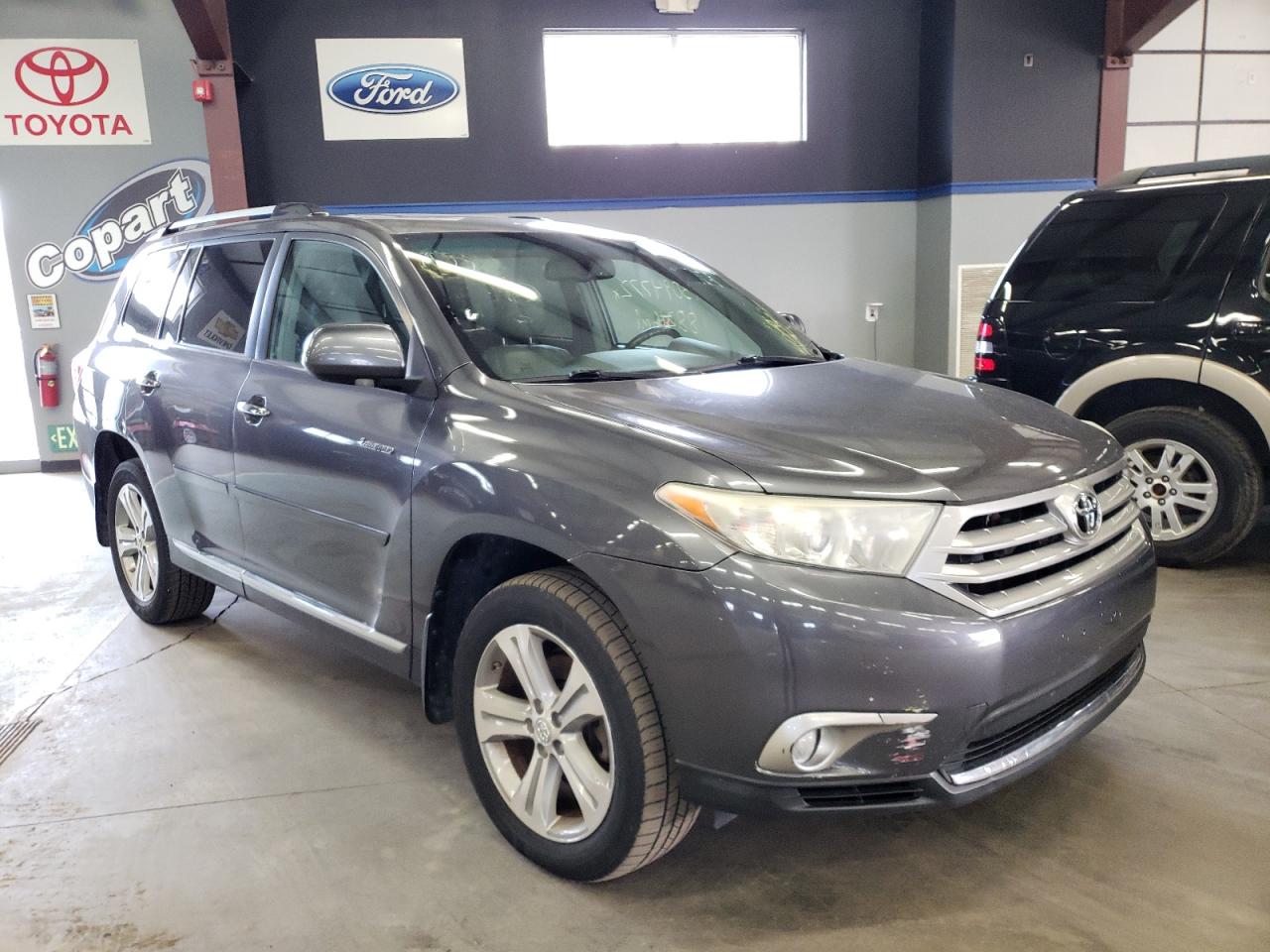 TOYOTA HIGHLANDER 2012 with VIN 5TDDK3EH6CS163734 - Photo from auction
