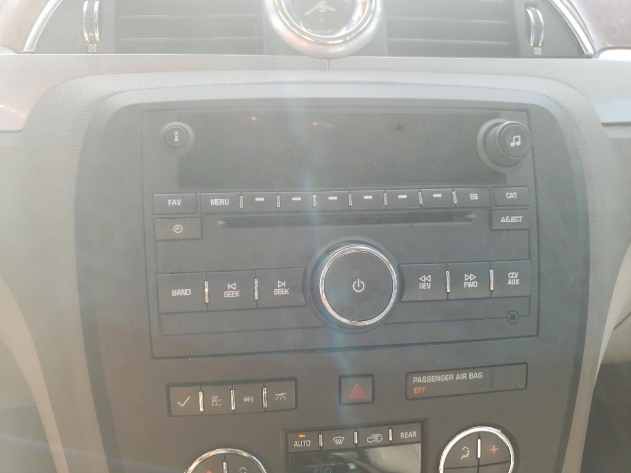 Photo 9 from auction – 2012 BUICK ENCLAVE with VIN 5GAKRCEDXCJ309891