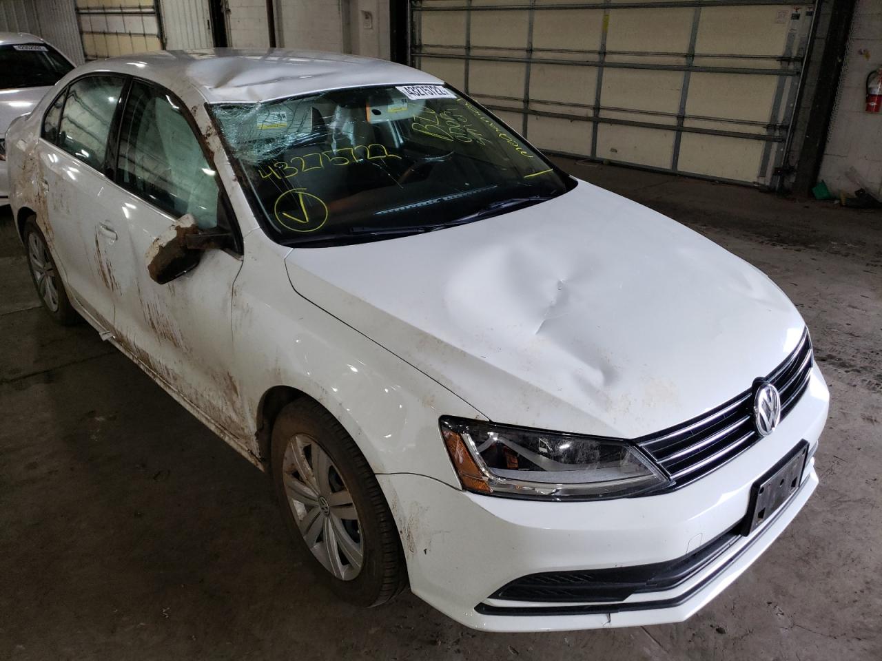 Photo 9 from auction – 2017 VOLKSWAGEN JETTA S with VIN 3VW2B7AJ5HM283231