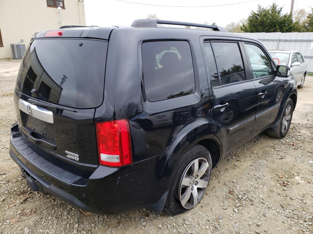 Foto 4 de la subasta – 2012 HONDA PILOT TOUR con VIN 5FNYF4H97CB025933