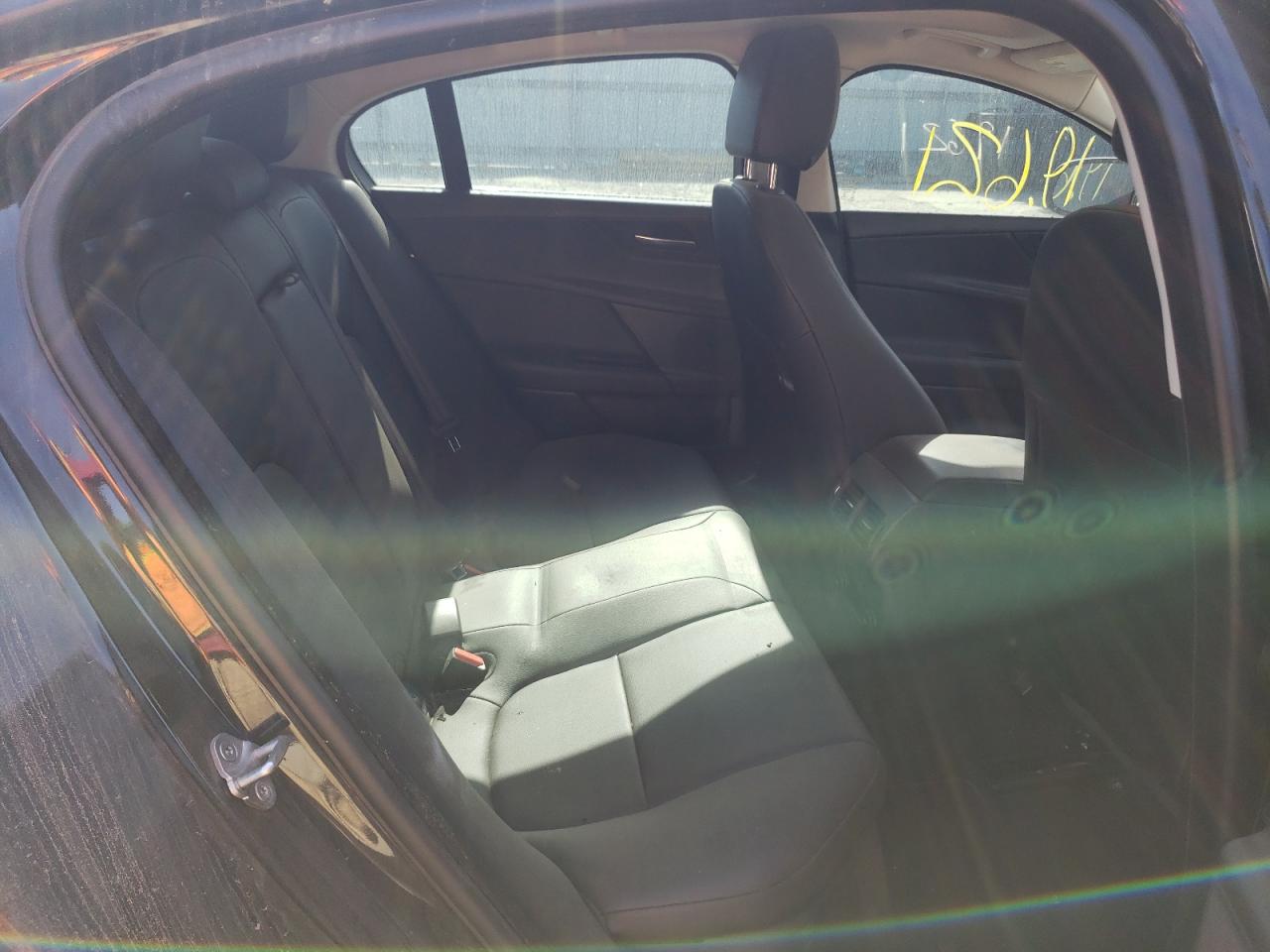Photo 6 from auction – 2019 JAGUAR XE with VIN SAJAS4FX2KCP52828