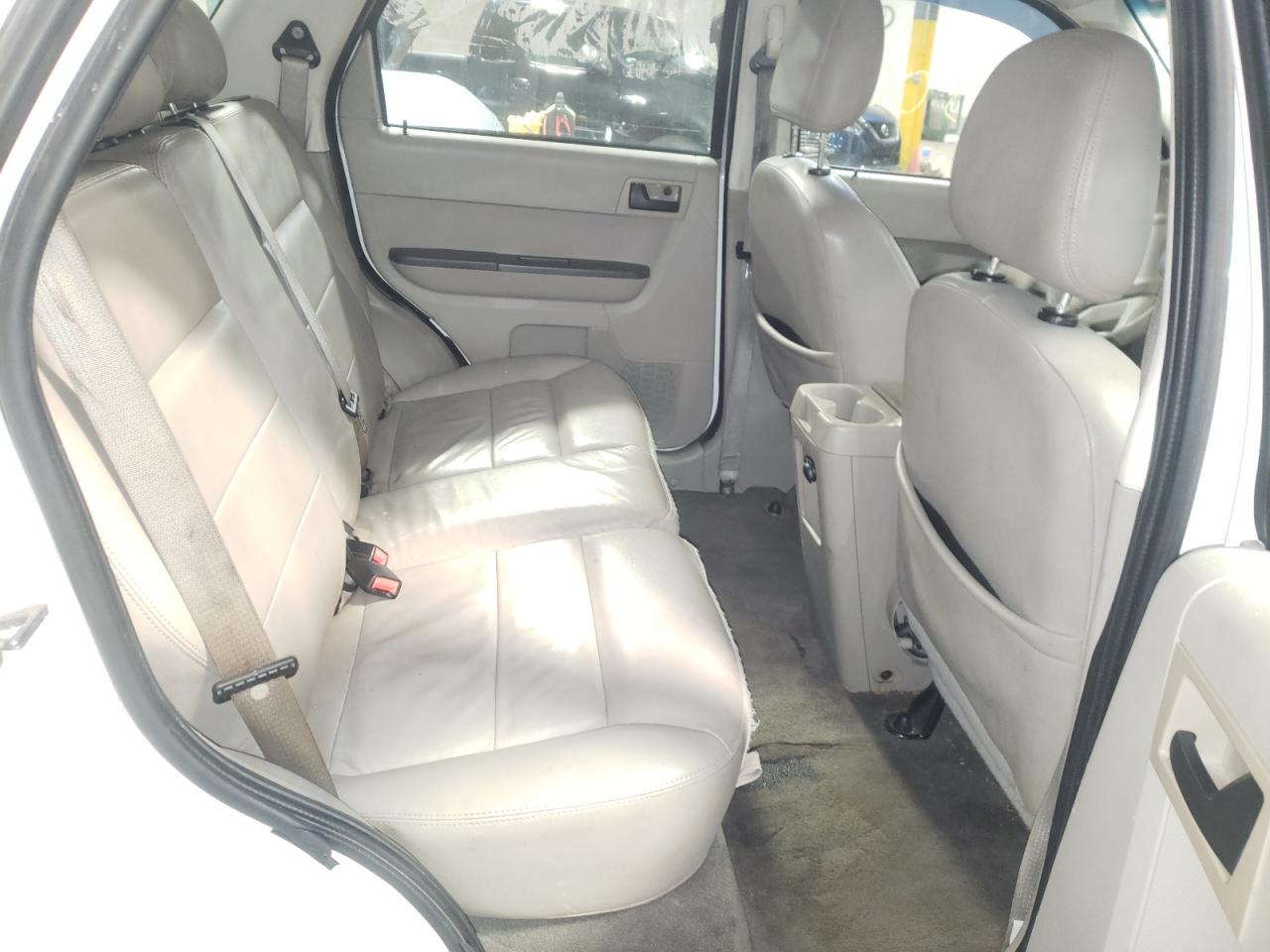 Photo 6 from auction – 2008 FORD ESCAPE XLS with VIN 1FMCU02Z58KE50462