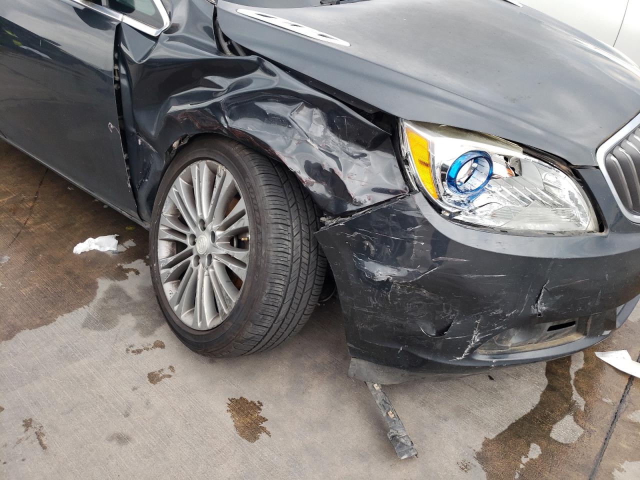 Photo 9 from auction – 2014 BUICK VERANO PRE with VIN 1G4PT5SV0E4157745
