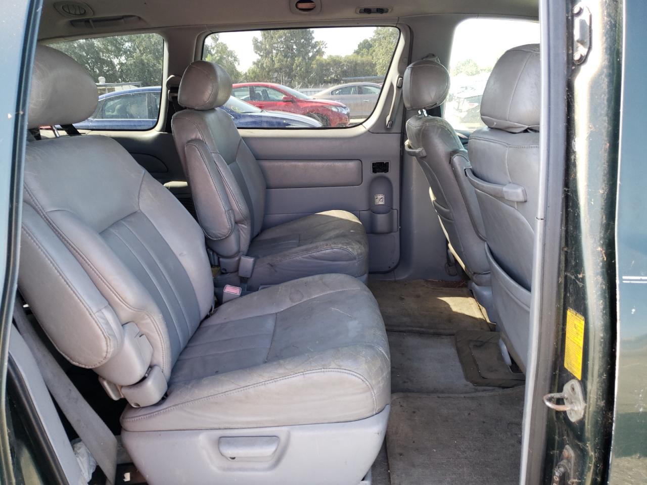 Photo 6 from auction – 2000 TOYOTA SIENNA LE with VIN 4T3ZF13C9YU244738