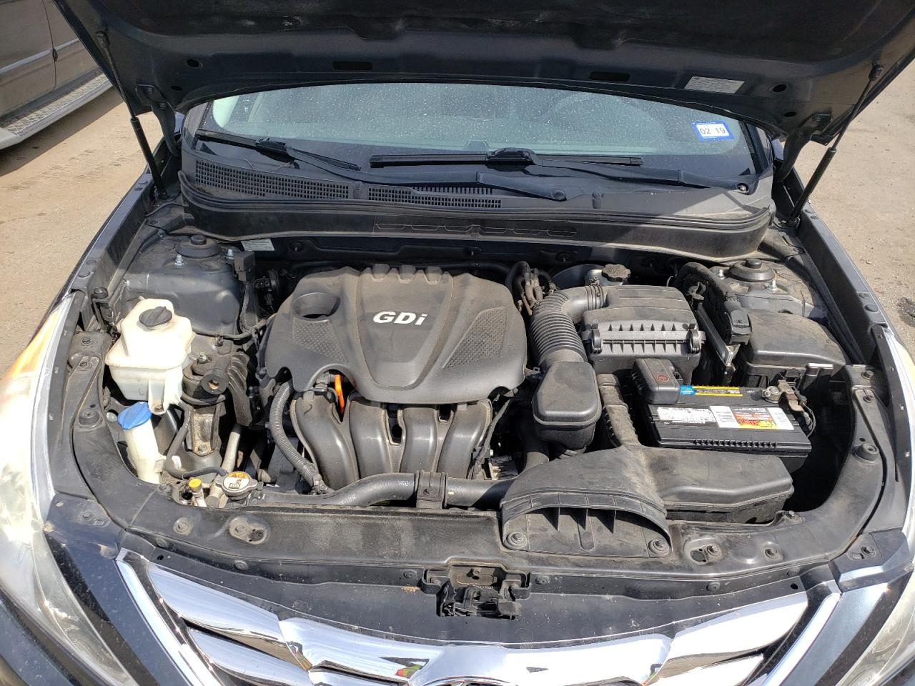 Photo 7 from auction – 2013 HYUNDAI SONATA SE with VIN 5NPEC4AC5DH650397