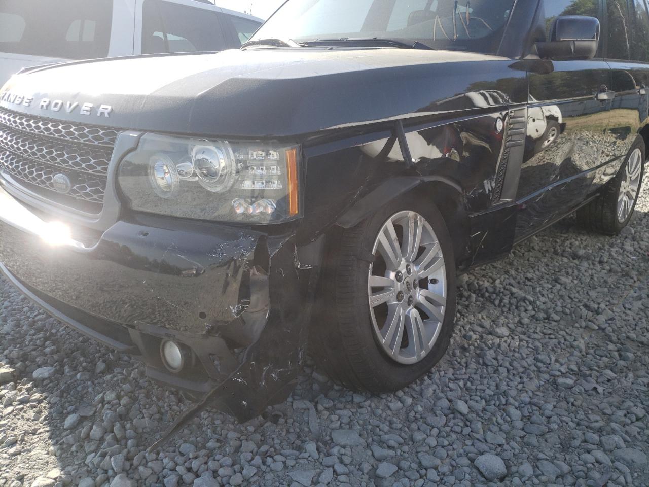 صورة رقم 9 من المزاد - 2011 LAND ROVER RANGE ROVE مع VIN SALMF1D4XBA349188