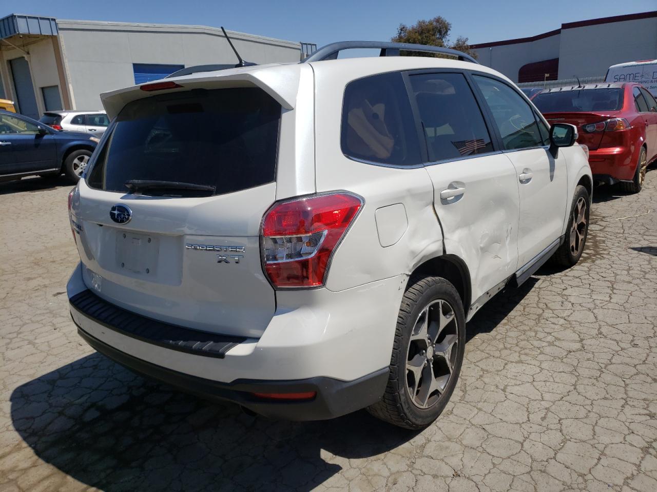 Photo 4 from auction – 2015 SUBARU FORESTER 2 with VIN JF2SJGUC2FH524958