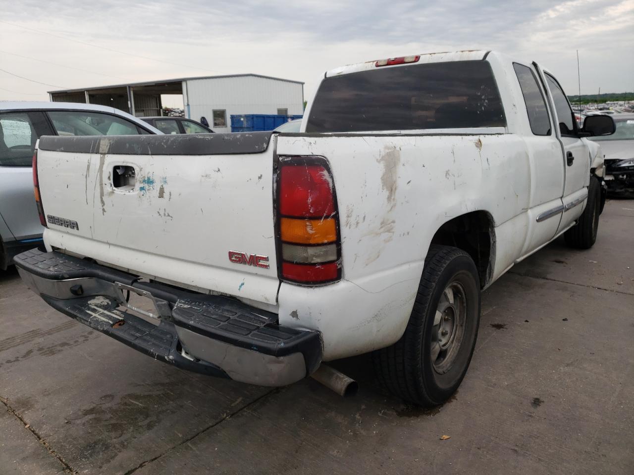 Photo 4 from auction – 2005 GMC NEW SIERRA with VIN 2GTEC19V751149180