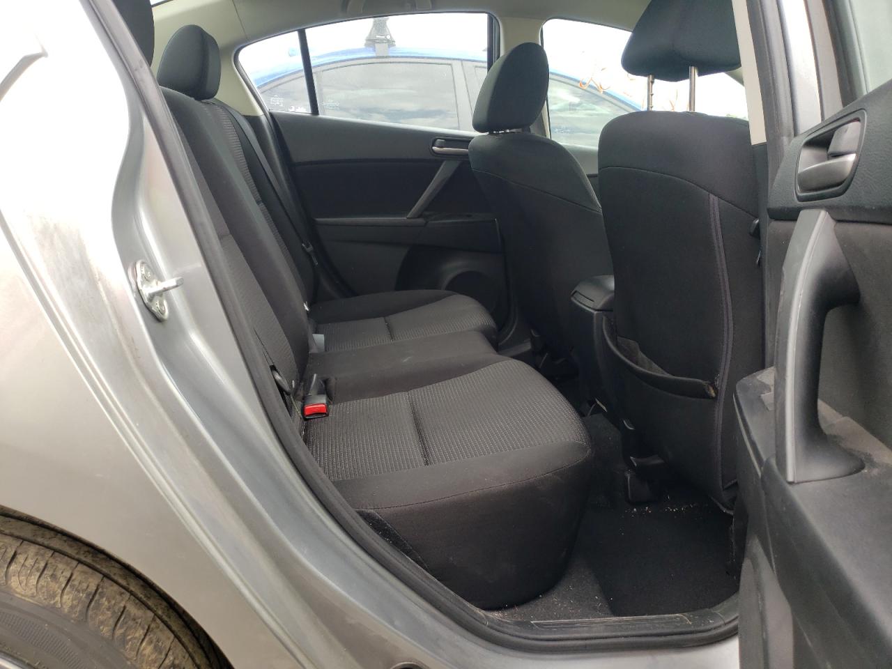 Photo 6 from auction – 2013 MAZDA 3 I with VIN JM1BL1TG6D1797174